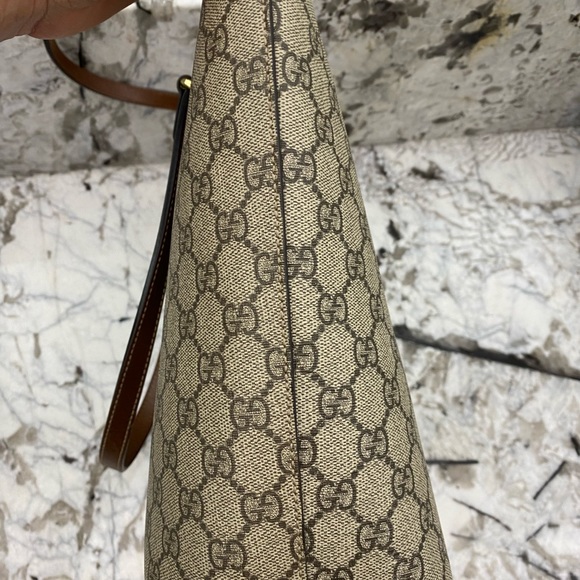 Gucci Supreme Tote - Picture 8 of 16